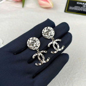 Earrings Cha.nel Gold